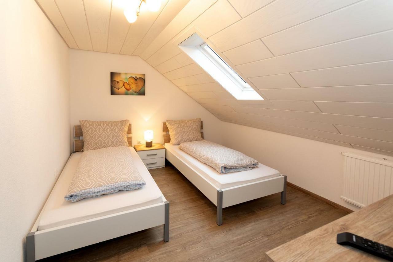 Gaestezimmer - Ferienwohnung 2 - Brauhaus Duerr Dorfprozelten Extérieur photo