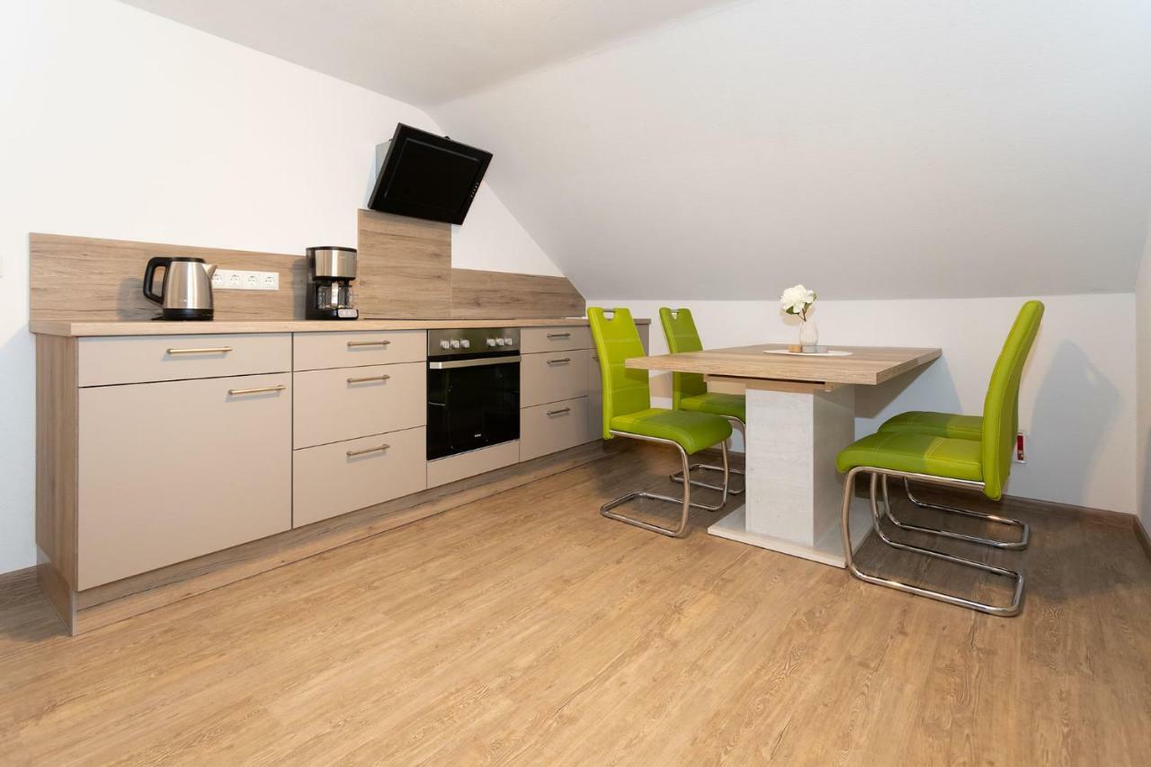 Gaestezimmer - Ferienwohnung 2 - Brauhaus Duerr Dorfprozelten Extérieur photo