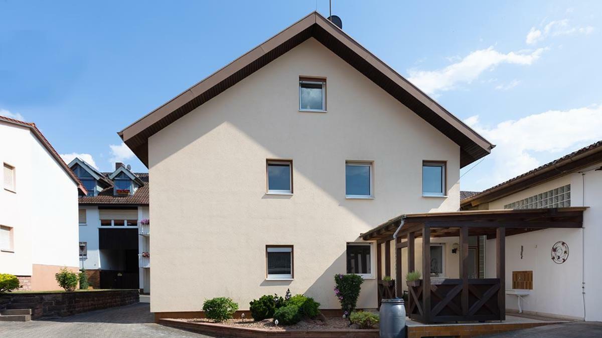 Gaestezimmer - Ferienwohnung 2 - Brauhaus Duerr Dorfprozelten Extérieur photo